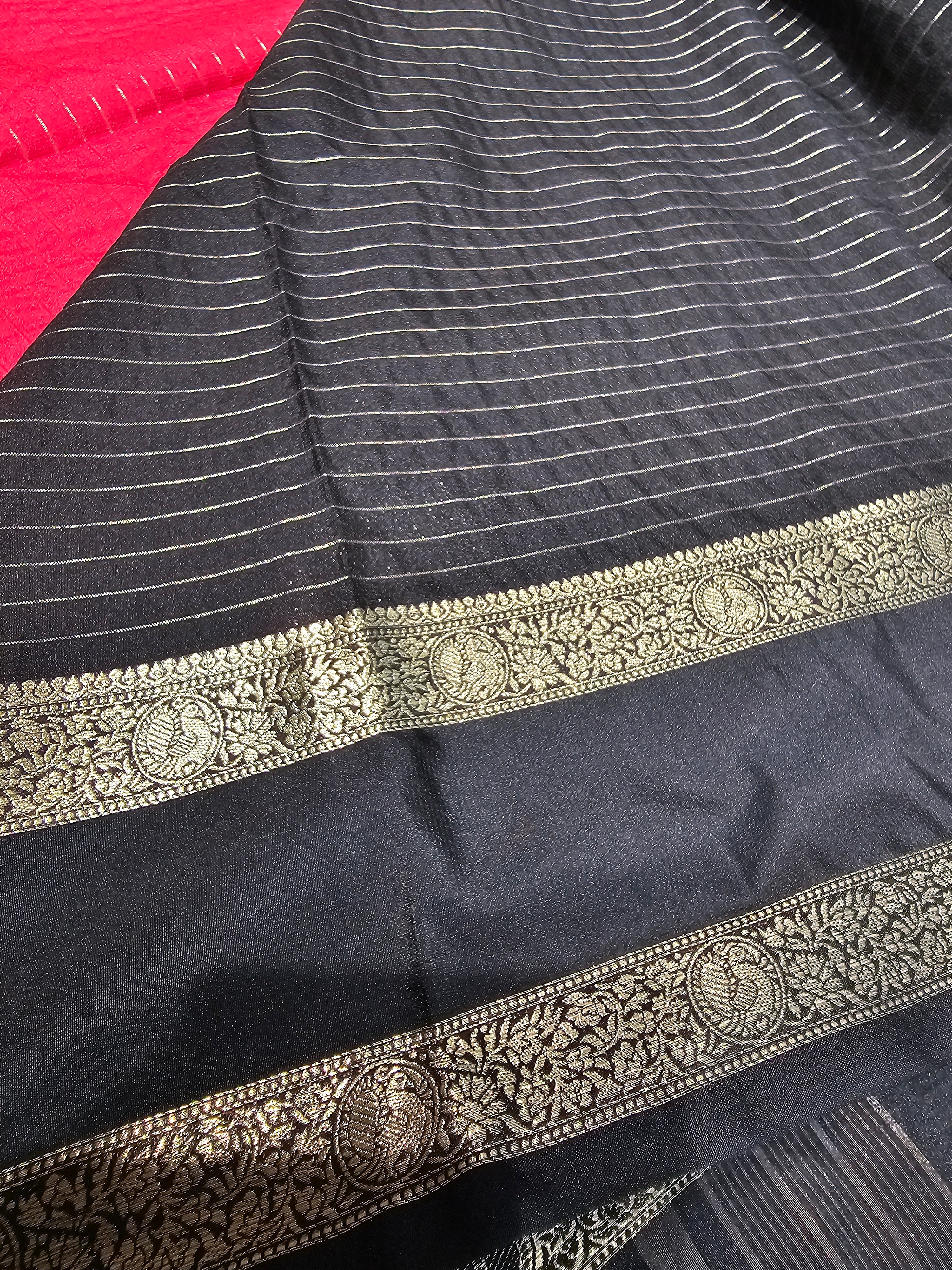 RED AND BLACK - BENTEX SEMI CREPE