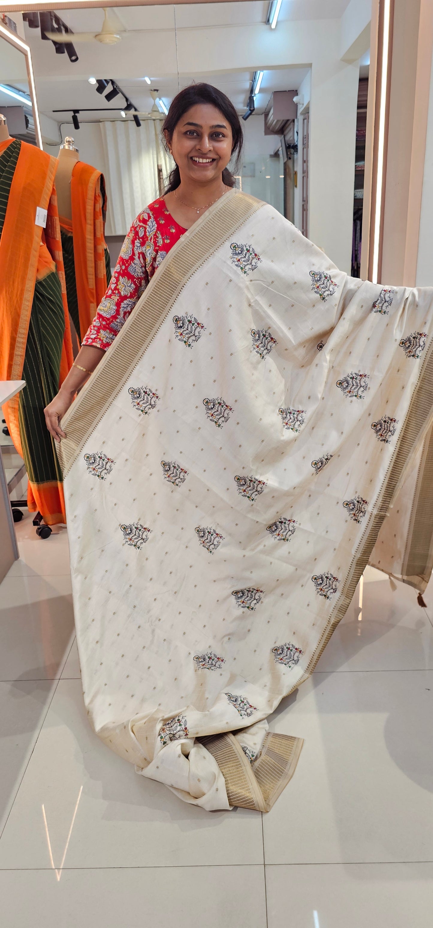 ONAM SAREE