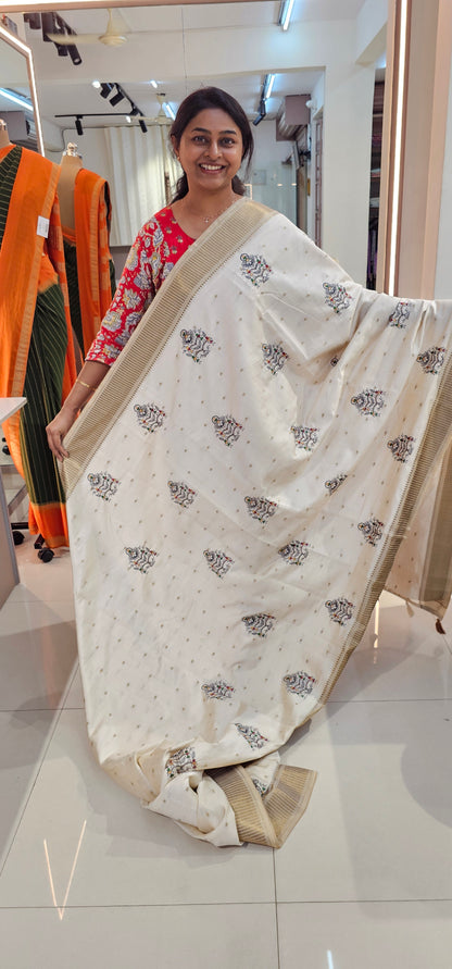 ONAM SAREE