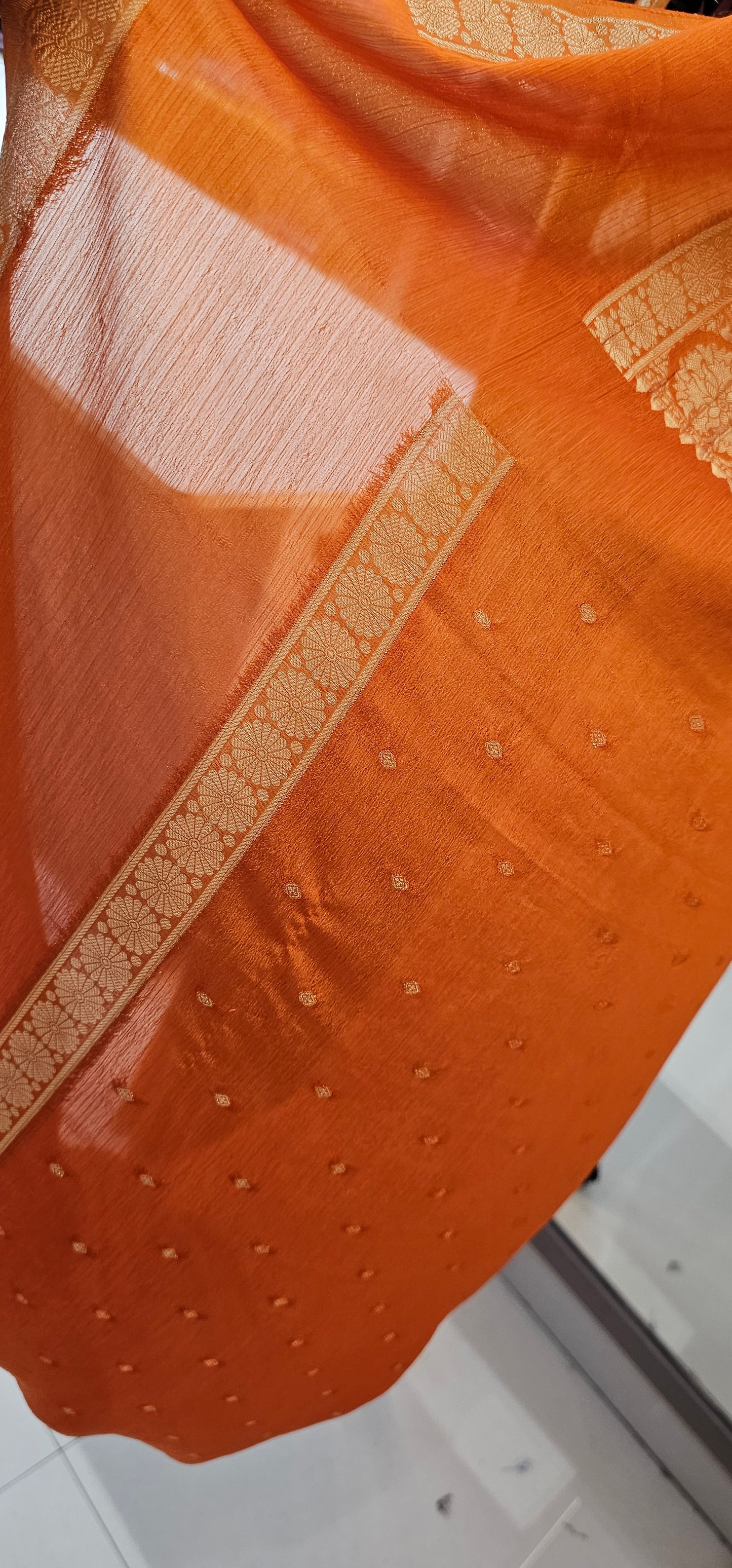 GREEN WITH ORANGE CRUSH GEORGETTE