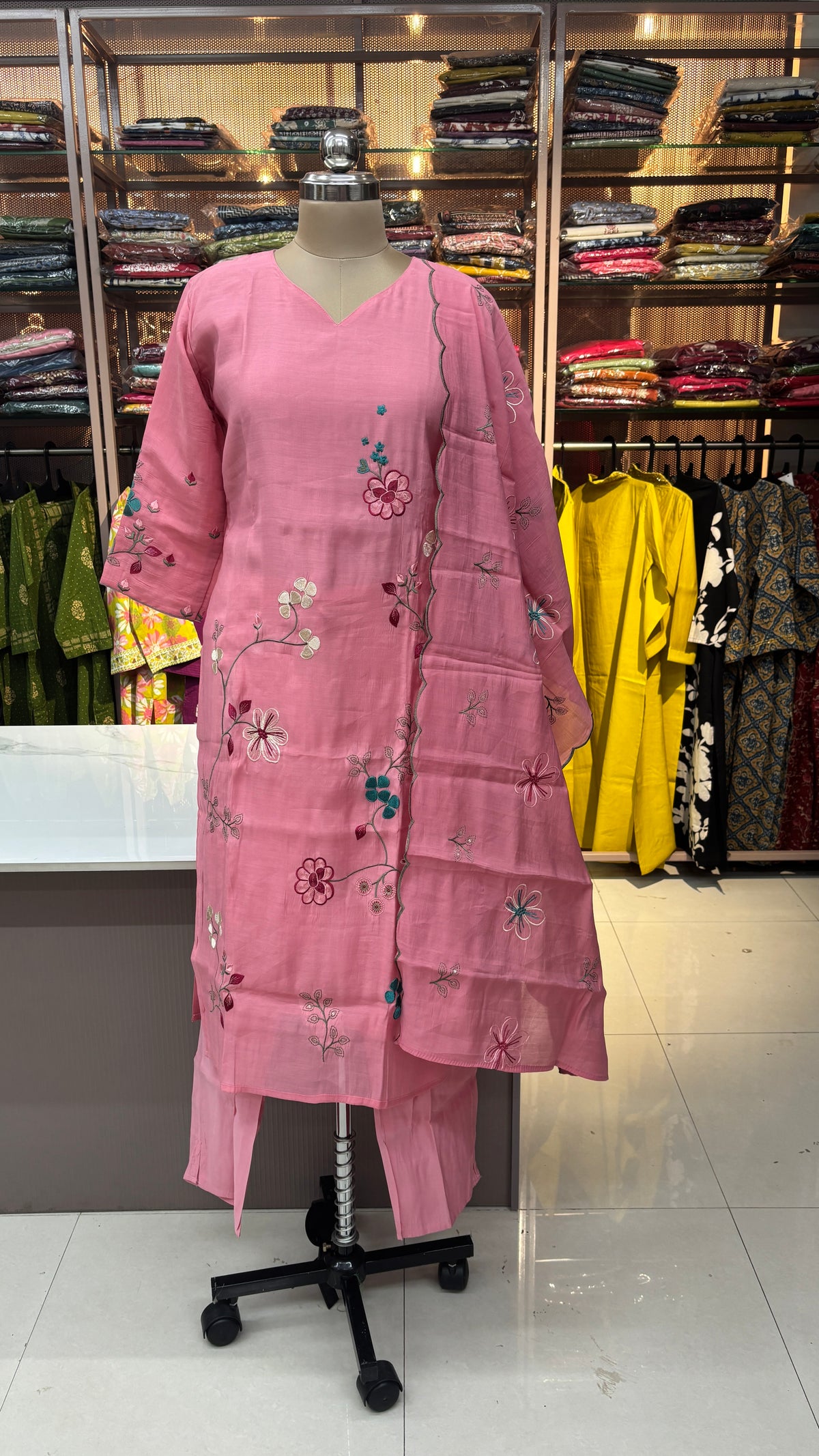 PINK- MULCHANDERI FESTIVE SUIT