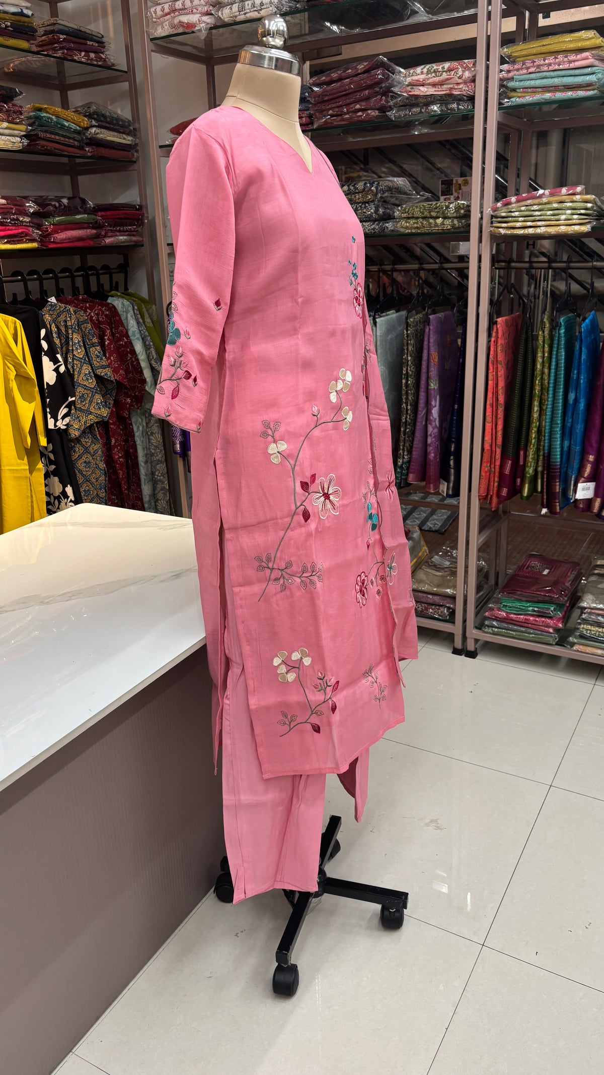 PINK- MULCHANDERI FESTIVE SUIT